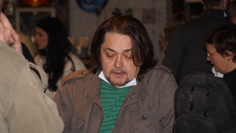 GLUMAC DVA PUTA DOŽIVEO KLINIČKU SMRT Nema boli, samo mrak! Preživeo jedanaest operacija i sepsu