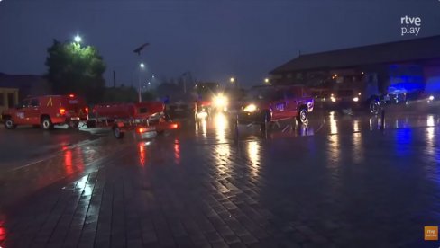 ХАОС У КАТАЛОНИЈИ: Олуја Нилс усмртила жену, повређено 86 особа (ВИДЕО)