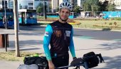 DA MALA SRCA KUCAJU ZDRAVO: Humanitarac Milan Mićunović (35) širiće na biciklu svest o deci sa urođenim srčanim manama