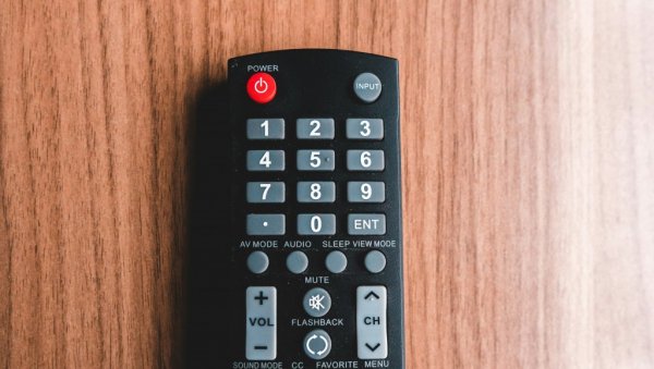 ТРОШЕ КАО ЛУДИ: Ово су највећи потрошачи струје, гасите их ноћу