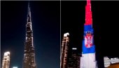 BURDŽ KALIFA VEČERAS U BOJAMA SRPSKE ZASTAVE: Neverovatan snimak iz Dubaija (VIDEO)
