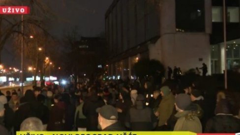 PUKLI KAO BALON! Blokaderi ponovo divljaju: Grupica zgubidana teroriše Novi Beograd