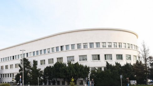 DA ŽENE POSTANU VLASNICE NEKRETNINA: Podrška Pokrajine porodicama u Vojvodini sa troje ili četvoro dece