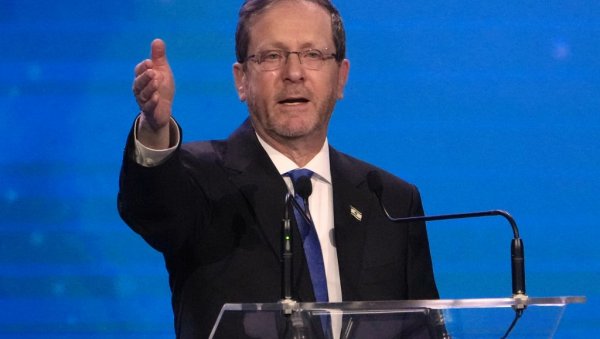 ХЕРЦОГ УПУТИО ЧЕСТИТКЕ РАМАЗАНСКУ ЧЕСТИТКУ НАРОДУ ИРАНА: Желимо им месец мира, месец опоравка и месец наде за народ овог региона