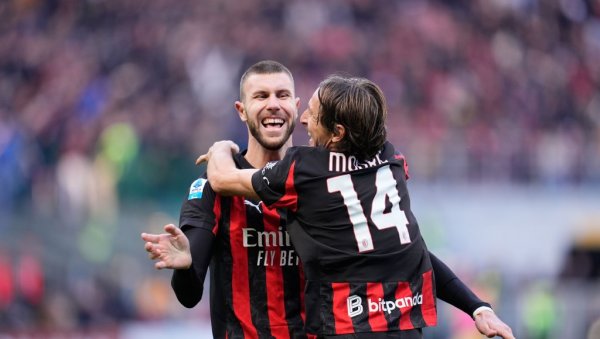 НАГРАДА ЗА СЈАЈНЕ ПАРТИЈЕ! Нови уговор је на столу!