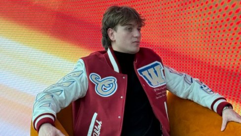 ЧИСТ РАЧУН, ДУГА ЉУБАВ: Јаков Јозиновић се осврнуо на приче о ауторским правима, али и о наводима да је „позајмио” песму колеги (ФОТО)