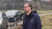 DOBRE VESTI ZA ZAPOSLENE U JUMKU Vučić: Do kraja maja će dobiti stalni posao, za 8. mart svim dama pomoć od države