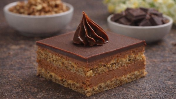 РЕФОРМ КОЦКЕ: Чоколадна краљица трпезе