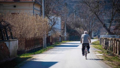 TRIBINA O VINSKOM I RURALNOM TURIZMU: Sutra u selu Jovac kod Ćuprije
