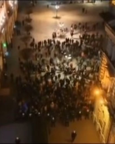 ШАЧИЦА БЛОКАДЕРА ПОНОВО ПРАВИ ХАОС ПО НОВОМ САДУ