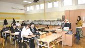 ШКОЛА КОЈА УЧИ ЂАКЕ ЧАСОВИМА ЖИВОТА: Техничка школа ГСП - сигуран пут до сталног запослења