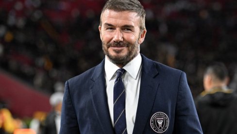 NAKON ŠTO JE POMOGAO ŽENI KOJA JE PALA NA SKIJALIŠTU, DEJVID BEKAM POSLAO PORUKU SINU BRUKLINU: Fudbaleru najvažniji odnos sa decom (FOTO)