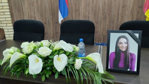 KOMEMORATIVNI SKUP: Kolege i projatelji se oprostili od prerano preminule Irene Božinovski