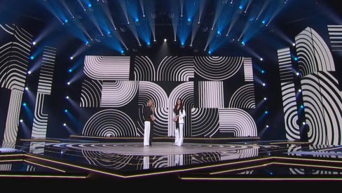 БЛИСТАЈУ: Видите КО су водитељке ПЗЕ 2026 (ФОТО)