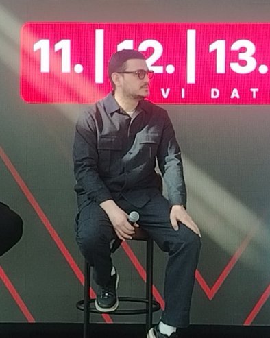 ОН ЈЕ СЈАЈАН МОМАК И ЛЕПО ПЕВА: Бојан Лексингтон о великом успеху Јакова Јозиновића и наговестио могуће појављивање на концерту (ФОТО)