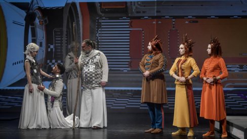 ПРИЧА О ДВОЈЕ ПОСЛЕДЊИХ ЉУДИ НА ЗЕМЉИ: Премијера „После милијон година“ у Српском народном позоришту, 28. фебруара