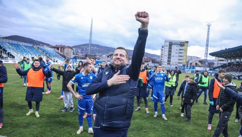 LALATOVIĆ ČINI ČUDA NA KLUPI PAZARA: Tim sa jugozapada Srbije juri četvrtu uzastopnu pobedu na gostovanju u Lučanima!