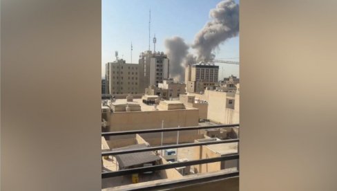 ПРВЕ СЛИКЕ И СНИМЦИ ИЗ ТЕХЕРАНА:  Густ дим се надвио над градом, експлозије одјекују престоницом (ФОТО/ВИДЕО)