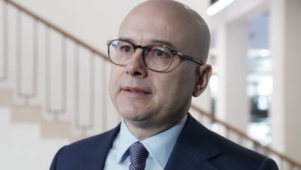 ВУЧЕВИЋ ОСУДИО СКАНДАЛОЗАН СКУП У КРАЉЕВУ: Одржана подршка ухапшеним за организовање атентата на председника уз повике “Убијте Вучића