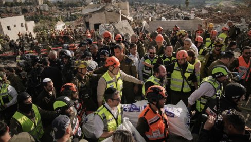 КРВАВИ НАПАД НА ИЗРАЕЛСКИ ГРАД: Иран ракетирао Беит Шемеш, има мртвих, дете у критичном стању (ФОТО/ВИДЕО)