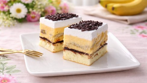 ČOKO-BANANA KOLAČ SA VANILA KREMOM: