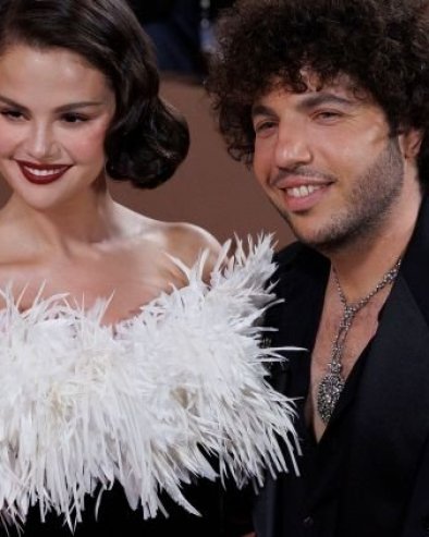 СЕЛЕНА ГОМЕЗ СЕ ПОНИЗИЛА КАО НИКАД ПРЕ: Љубила прљаве ноге свом мужу? (ВИДЕО)