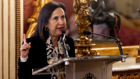 ШПАНИЈА ЗАТВОРИЛА ВАЗДУШНИ ПРОСТОР ЗА АМЕРИЧКЕ АВИОНЕ: Хитно се огласила министарка одбране