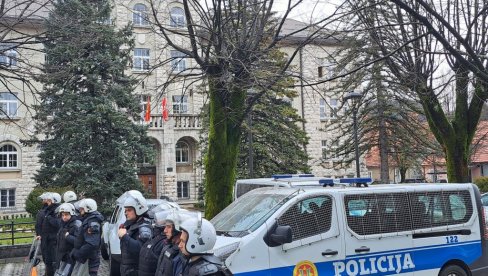 У МУП СТИЖЕ ПОЈАЧАЊЕ ОД 1.500 СЛУЖБЕНИКА: Челници безбедносног сектора у Црној Гори о новим законским решењима