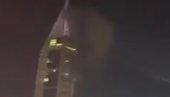 STRAVIČAN SNIMAK NAPADA NA JEDNU OD NAJVEĆIH ATRAKCIJA DUBAIJA: Atentat dronom na metu unutar višespratnice (VIDEO)