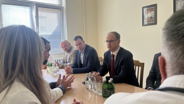 ПРЕМИЈЕР МАЦУТ НАЈАВИО: Ове године почетак изградње новог Здравственог центра Ужице