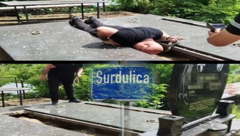 Izvadio smuka od 2 metra iz groba, trebali da sahrane gastarbajtera iz Austrije: Živ u raku da izvučeš zmiju (VIDEO)