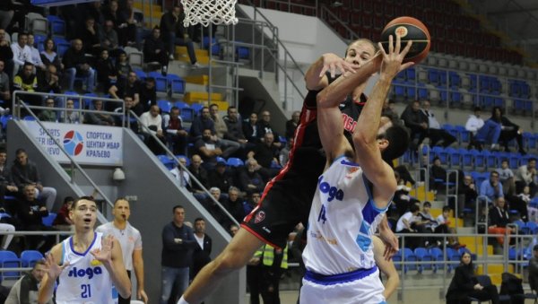 БЕЛИ БОЉИ ОД КОМШИЈА: Кошаркаши краљевачке Слоге савладали Раднички из Крагујевца