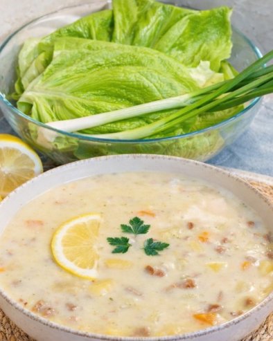 ЈУНЕЋА ЧОРБА СА ПОВРЋЕМ: Богата и нежна текстура којој је тешко одолети