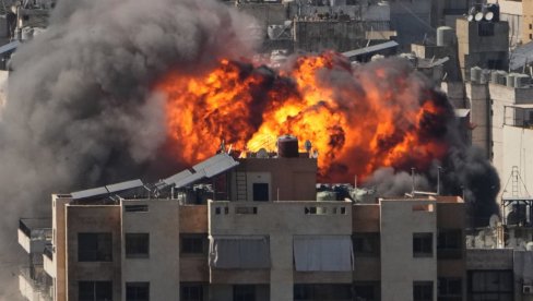 АМЕРИКА ДОЛИВА УЉЕ НА ВАТРУ: Наоружавају савезнике на Блиском истоку