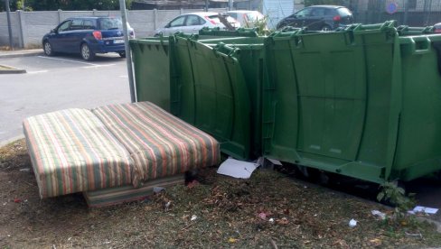UPOZORENJE GRAĐANIMA KUČEVA: Kabasti otpad ne odlagati pored kontejnera