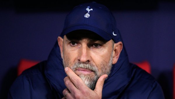 ХРВАТ ПОБРКАО ЛОНЧИЋЕ! Доспео на стуб срама! Смеје му се цела Европа!