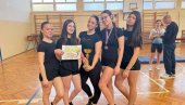 GIMNAZIJALKE OPET ZABLISTALE: Paraćinke pobednice u sportskoj gimnastici