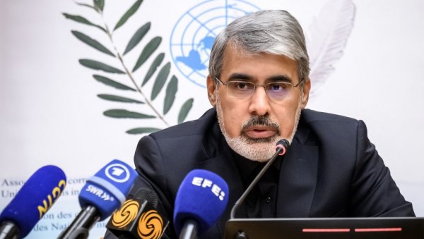 ИРАН ОШТРО ЗАПРЕТИО ЕВРОПИ: Не искључујемо нападе на војне циљеве