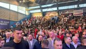 VELIKI MITING SNS: Očekuje se dolazak Vučića (VIDEO)