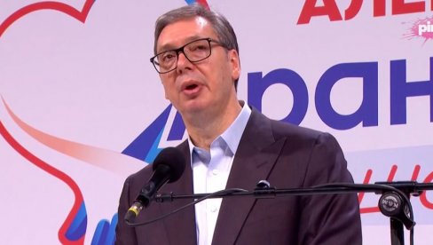 VELIKI MITING SNS: Vučić govori pred punom halom (VIDEO)
