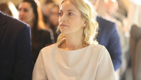 DONIRANA SREDSTVA MUZIČKOJ ŠKOLI U ARANĐELOVCU