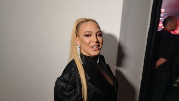 ОДЛИЧНО САМ: Прва изјава Милице Тодоровић после порођаја (ФОТО)