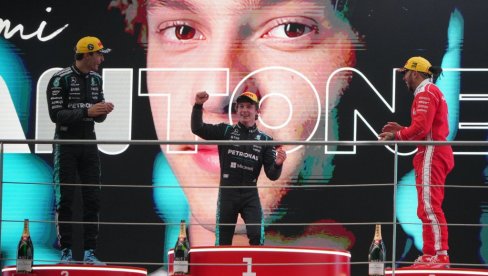 СУЗЕ КОЈЕ СУ ОБИШЛЕ СВЕТ! Чудо из Италије које ће памтити Формула 1 (ВИДЕО/ФОТО)