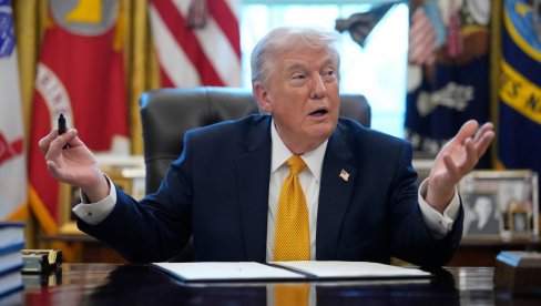 АКО ИРАН ОПЕТ НАПАДНЕ, ДИЋИ ЋЕМО ИМ СВЕ У ВАЗДУХ Трамп: Не желим да одобрим овај ниво насиља и разарања