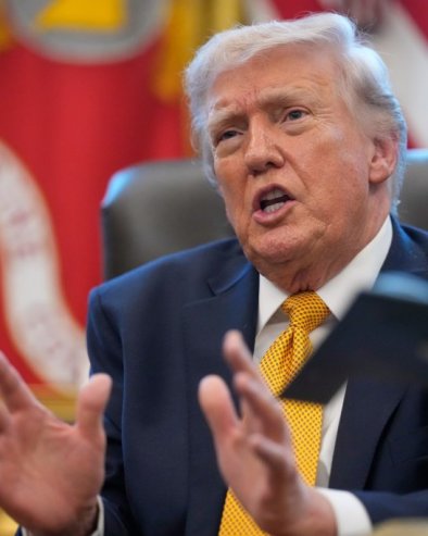 ОНИ СУ НАСИЛНИ, ЗЛИ ЉУДИ! Трамп правда своје потезе - Да нисмо реаговали дошло би до трећег светског рата