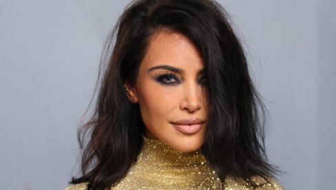 DOK JE JEDNI HVALE DRUGIMA JE MERA NEUKUSA: Šta je Kim Kardašijan želela da postigne na zabavi nakon Oskara? (FOTO)