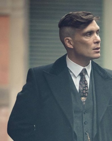 ДОШЛИ СУ СА ПУШКАМА И УПЕРИЛИ ИХ У МЕНЕ: Килијан Марфи украо реквизит са снимања, па изазвао хаос