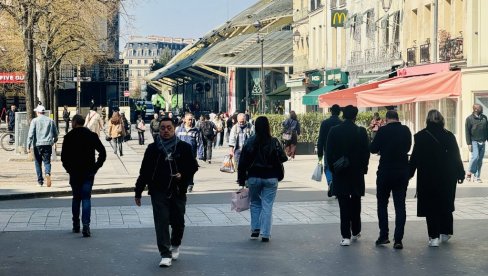 ПАРАЛИШЕ ЛИ ЗЕЛЕНИ ДИКТАТ ФРАНЦУСКУ ПРЕСТОНИЦУ? Град светлости добија новог градоначелника у другом кругу локланих избора