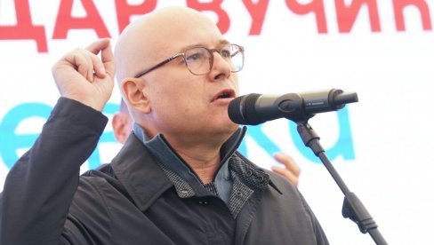 PONOSAN NA SVE NAŠE LJUDE, ZAHVALAN PREDSEDNIKU, KOALICIONIM PARTNERIMA Vučević jutro posle ubedljivih 10:0 na lokalnim izborima