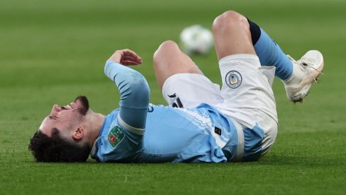 DAJTE MU ODMAH OSKARA! Glumac godine - kamera ga uhvatila kako folira! Ceo svet mu se smeje! (VIDEO)